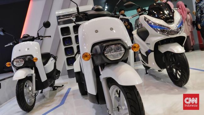 Beli Motor Listrik Tahun Depan Disubsidi Rp6,5 Juta
