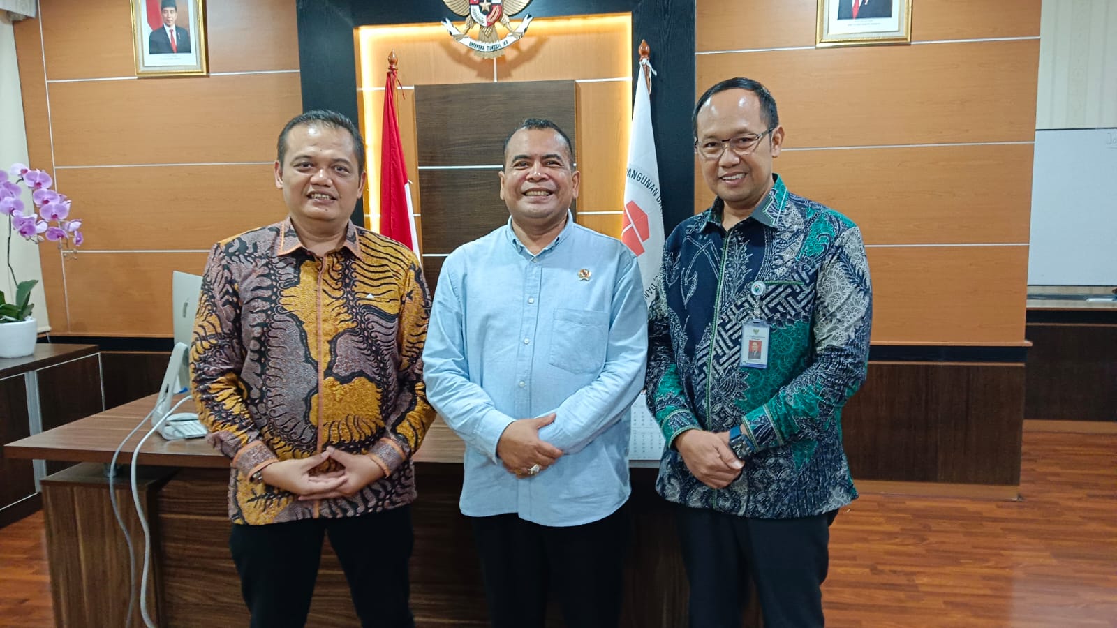 Temui Wakil Menteri Kemendesa, KOPITU Siapkan Program Desa AI dan Mobil Listrik Pertanian Desa