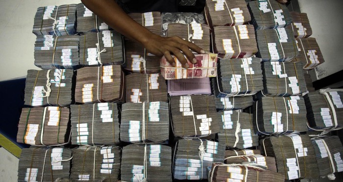 Jokowi Bagi-bagi KUR ke UMKM, Plafon hingga Rp 500 Juta!