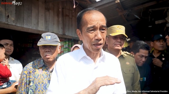 Jokowi Jawab Keluhan UMKM Susah Akses KUR karena Terhambat BI Checking